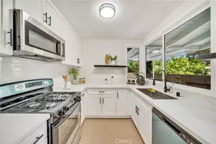 1460 Hacienda Pl, Pomona, CA 91768 - Photo 10