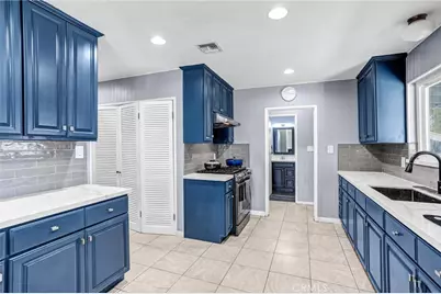 921 S Shasta Street, West Covina, CA 91791 - Photo 2