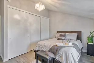 13261 Acoro Pl, Cerritos, CA 90703 - Photo 20