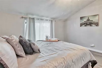 13261 Acoro Place, Cerritos, CA 90703 - Photo 22
