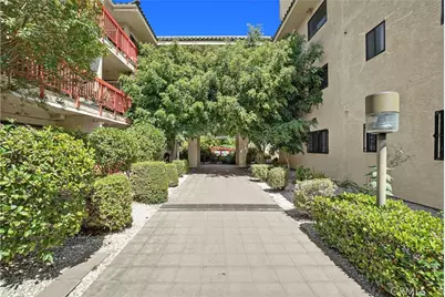 330 N Rural Drive #302, Monterey Park, CA 91755 - Photo 2