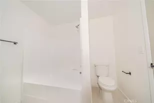 1041 Sunset Cir, Rialto, CA 92376 - Photo 18