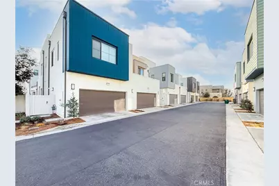121 Novel, Irvine, CA 92618 - Photo 36