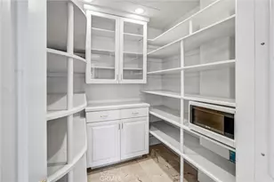 2290 Lombardy, San Marino, CA 91108 - Photo 18