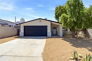 54105 Avenida Mendoza, La Quinta, CA 92253 - Photo 2