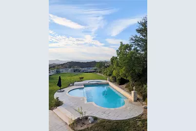 15435 Live Oak Springs Canyon, Canyon Country, CA 91387 - Photo 22
