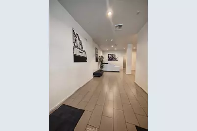 630 W 6th Street #506, Los Angeles, CA 90017 - Photo 20