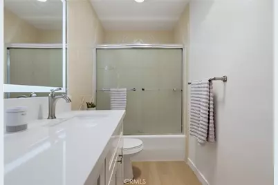 728 E Kensington Road, Los Angeles, CA 90026 - Photo 18
