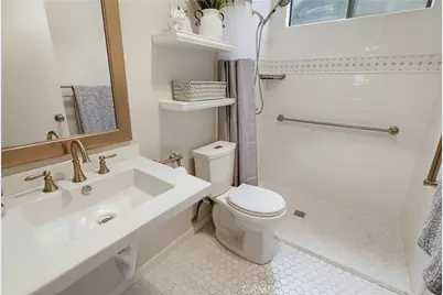 728 E Kensington Road, Los Angeles, CA 90026 - Photo 22
