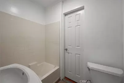 2989 W 12th Street, Los Angeles, CA 90006 - Photo 12