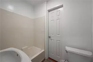2989 W 12th St, Los Angeles, CA 90006 - Photo 12