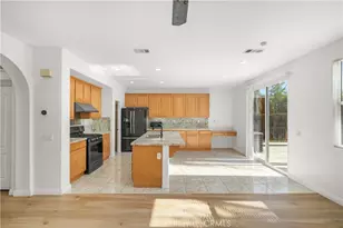 34619 Chinaberry, Winchester, CA 92596 - Photo 14