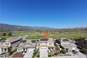 29109 Sunforest, Lake Elsinore, CA 92530 - Photo 2