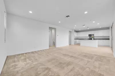 29109 Sunforest, Lake Elsinore, CA 92530 - Photo 6