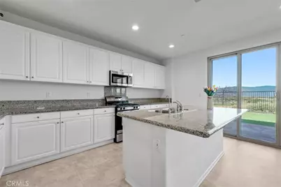 29109 Sunforest, Lake Elsinore, CA 92530 - Photo 8
