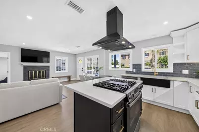 21117 Normandie, Los Angeles, CA 90501 - Photo 6