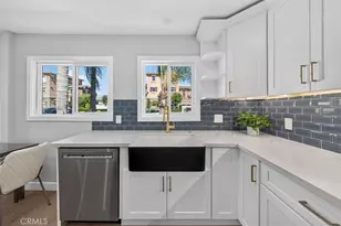 21117 Normandie, Los Angeles, CA 90501 - Photo 2