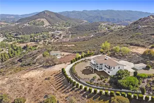 39158 Vista Del Bosque, Murrieta, CA 92562 - Photo 28
