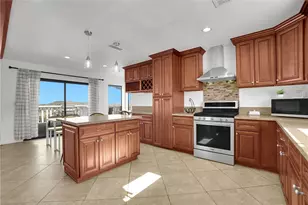 39158 Vista Del Bosque, Murrieta, CA 92562 - Photo 4