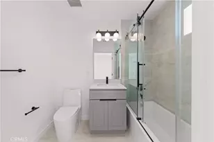 176 N Catalina Ave, Pasadena, CA 91106 - Photo 16