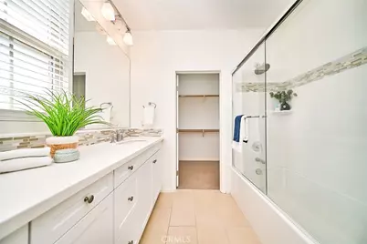 121 Baritone, Irvine, CA 92620 - Photo 8