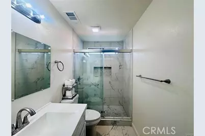 364 W 15th, Los Angeles, CA 90015 - Photo 12