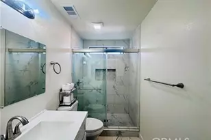 364 W 15th, Los Angeles, CA 90015 - Photo 12