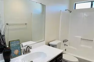 364 W 15th, Los Angeles, CA 90015 - Photo 10