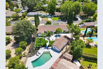 18321 Kinzie, Los Angeles, CA 91325 - Photo 4