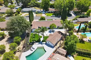 18321 Kinzie, Los Angeles, CA 91325 - Photo 4