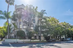 500 S Berendo St, Los Angeles, CA 90020 - Photo 1