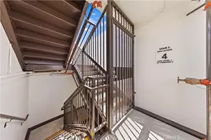 176 N Catalina Ave, Pasadena, CA 91106 - Photo 42