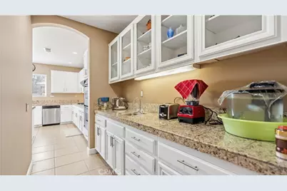 6271 Ruby Crest, Jurupa Valley, CA 91752 - Photo 18