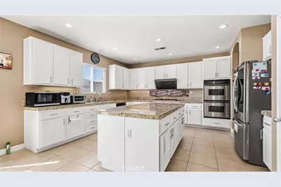 6271 Ruby Crest, Jurupa Valley, CA 91752 - Photo 26