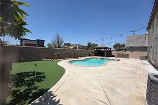 6271 Ruby Crest, Jurupa Valley, CA 91752 - Photo 8