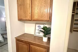 235 S Holliston, Pasadena, CA 91106 - Photo 14