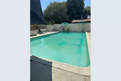 235 S Holliston, Pasadena, CA 91106 - Photo 16