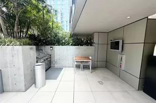 1155 S Grand Ave, Los Angeles, CA 90015 - Photo 24