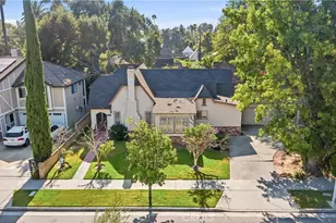 439 S Grand Oaks Ave, Pasadena, CA 91107 - Photo 1