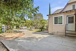 439 S Grand Oaks Ave, Pasadena, CA 91107 - Photo 28