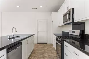 1820 Julie Dr, Riverside, CA 92504 - Photo 10