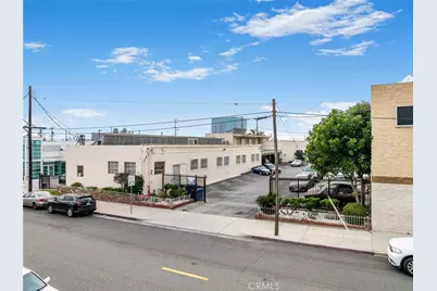 313 S Raymond Avenue, Alhambra, CA 91803 - Photo 2