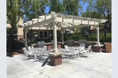284 Tustin Field Drive, Tustin, CA 92782 - Photo 14