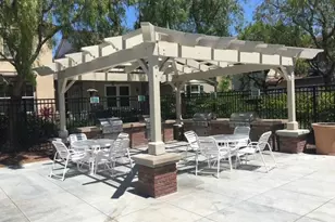 284 Tustin Field Dr, Tustin, CA 92782 - Photo 14