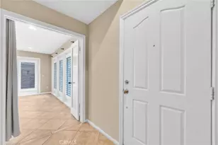 284 Tustin Field Dr, Tustin, CA 92782 - Photo 8