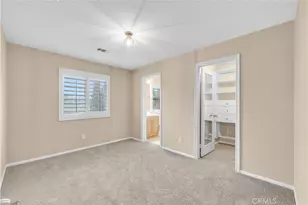 284 Tustin Field Dr, Tustin, CA 92782 - Photo 6