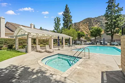 317 Somerset Court, Azusa, CA 91702 - Photo 38