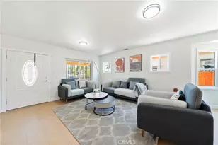 1132 W 55th St, Los Angeles, CA 90037 - Photo 4