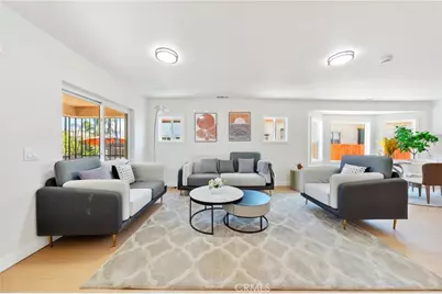 1132 W 55th Street, Los Angeles, CA 90037 - Photo 2