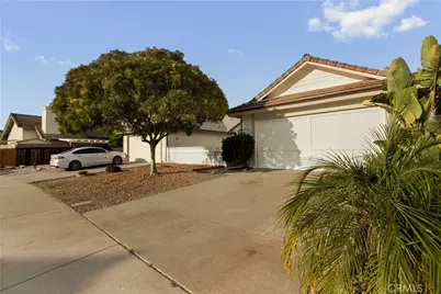 2434 Smokewood, Escondido, CA 92026 - Photo 2